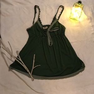 Flowy Hollister Tank